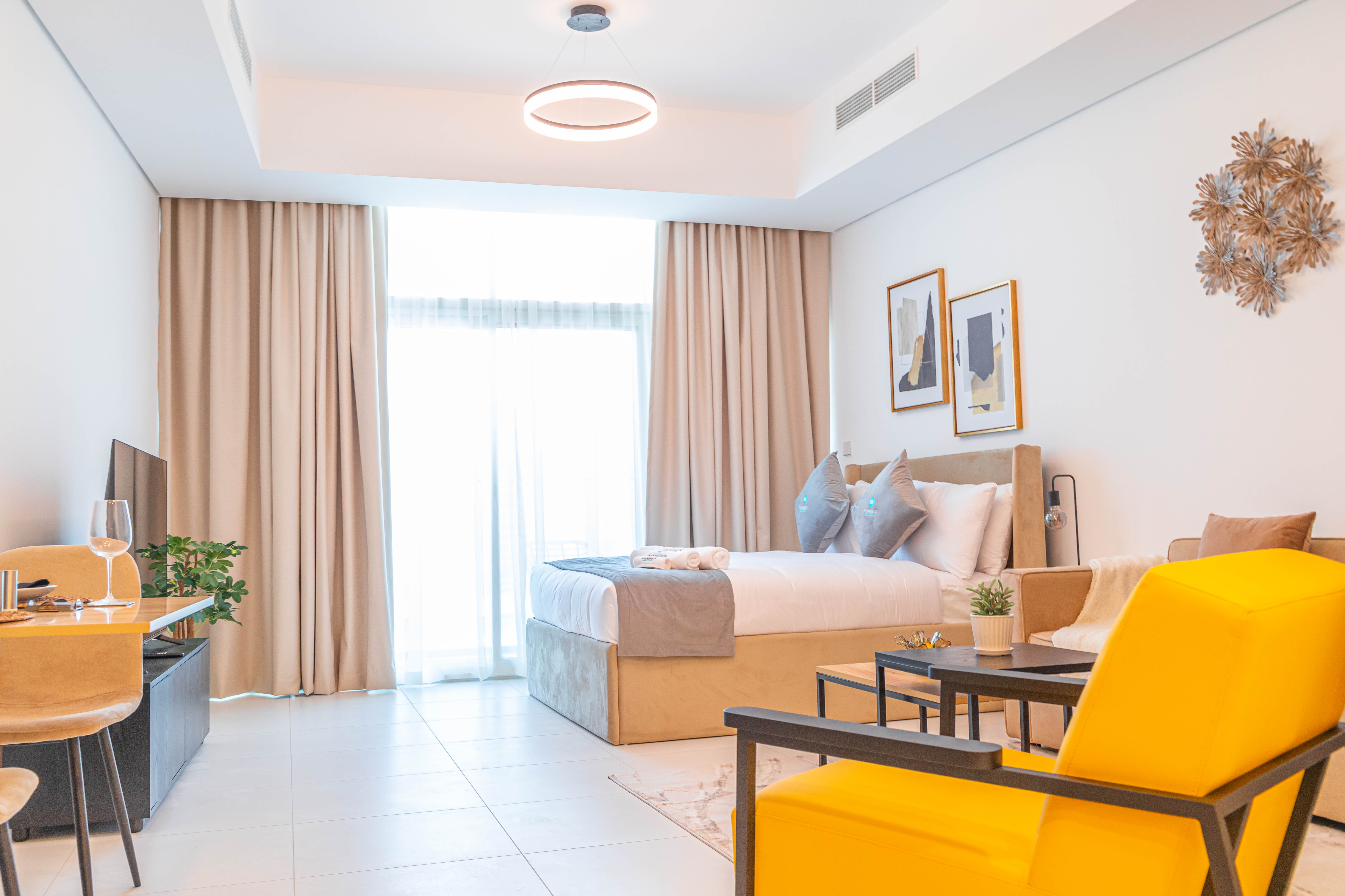 Holiday Home | Beach View | Great Facilities