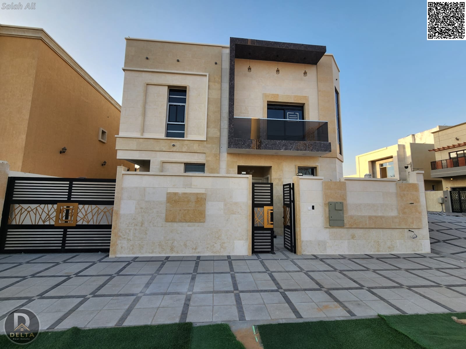 In a high-end and quiet residential location, own a luxurious villa with a modern design. Freehold for all. For sale, a modern villa in an excellent r