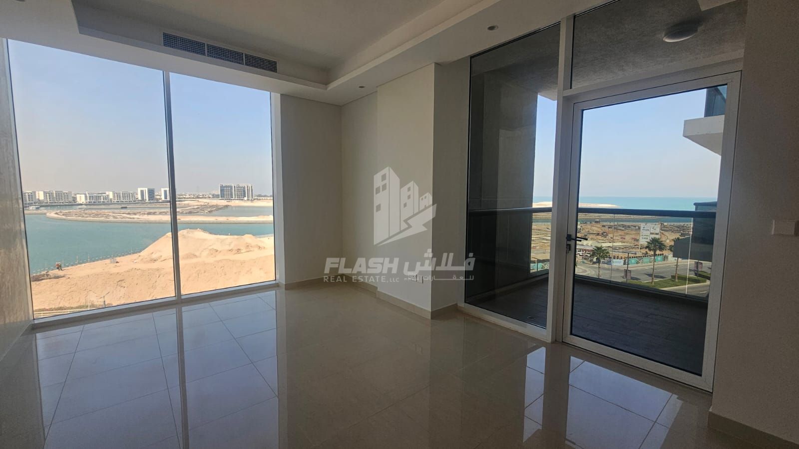 Middle floor I Brand new I Ready to move I Beach access