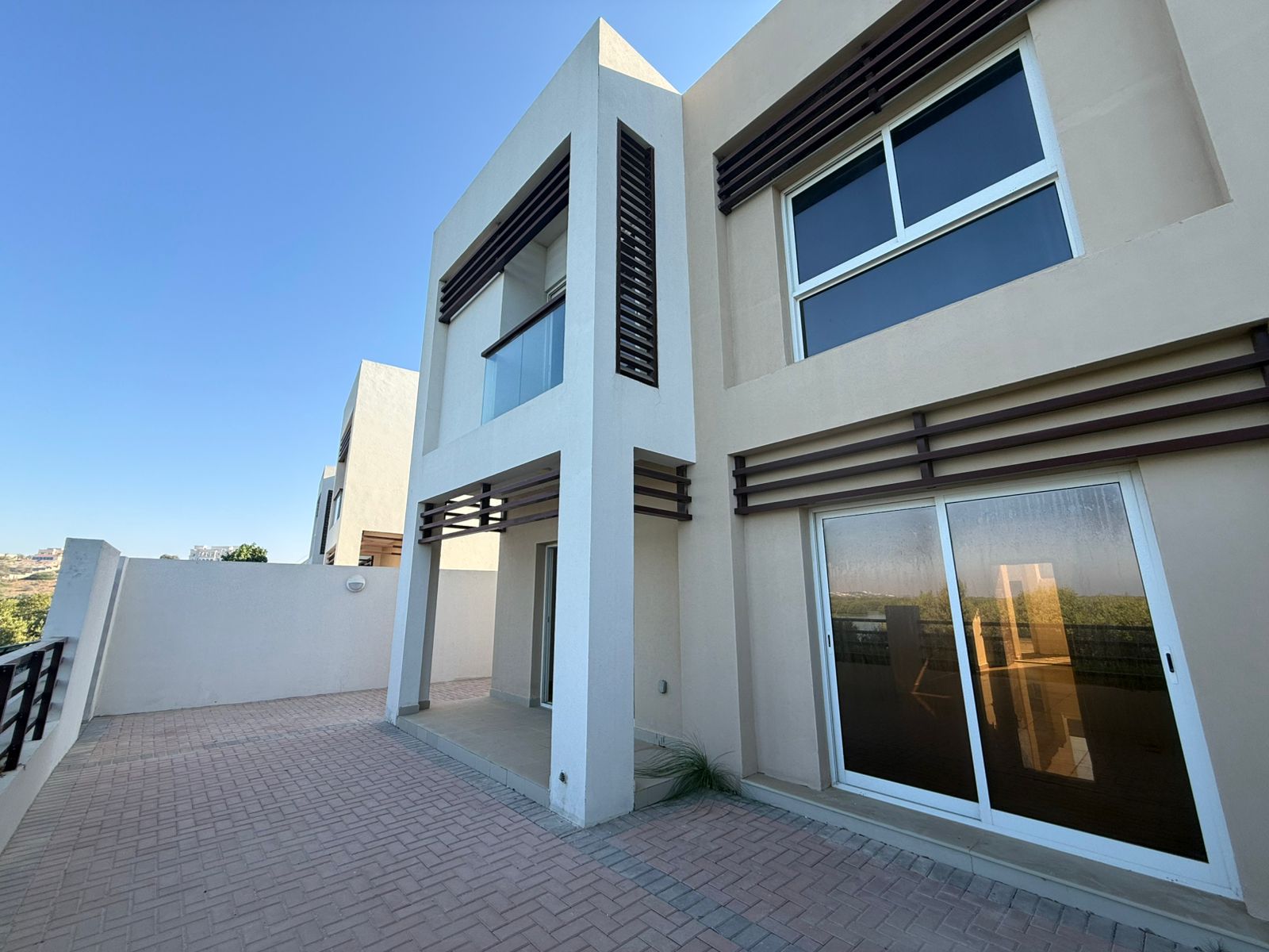 Sea View Villa | 3BR + Maid | 4 Bath | Flamingo 1, Mina Al Arab