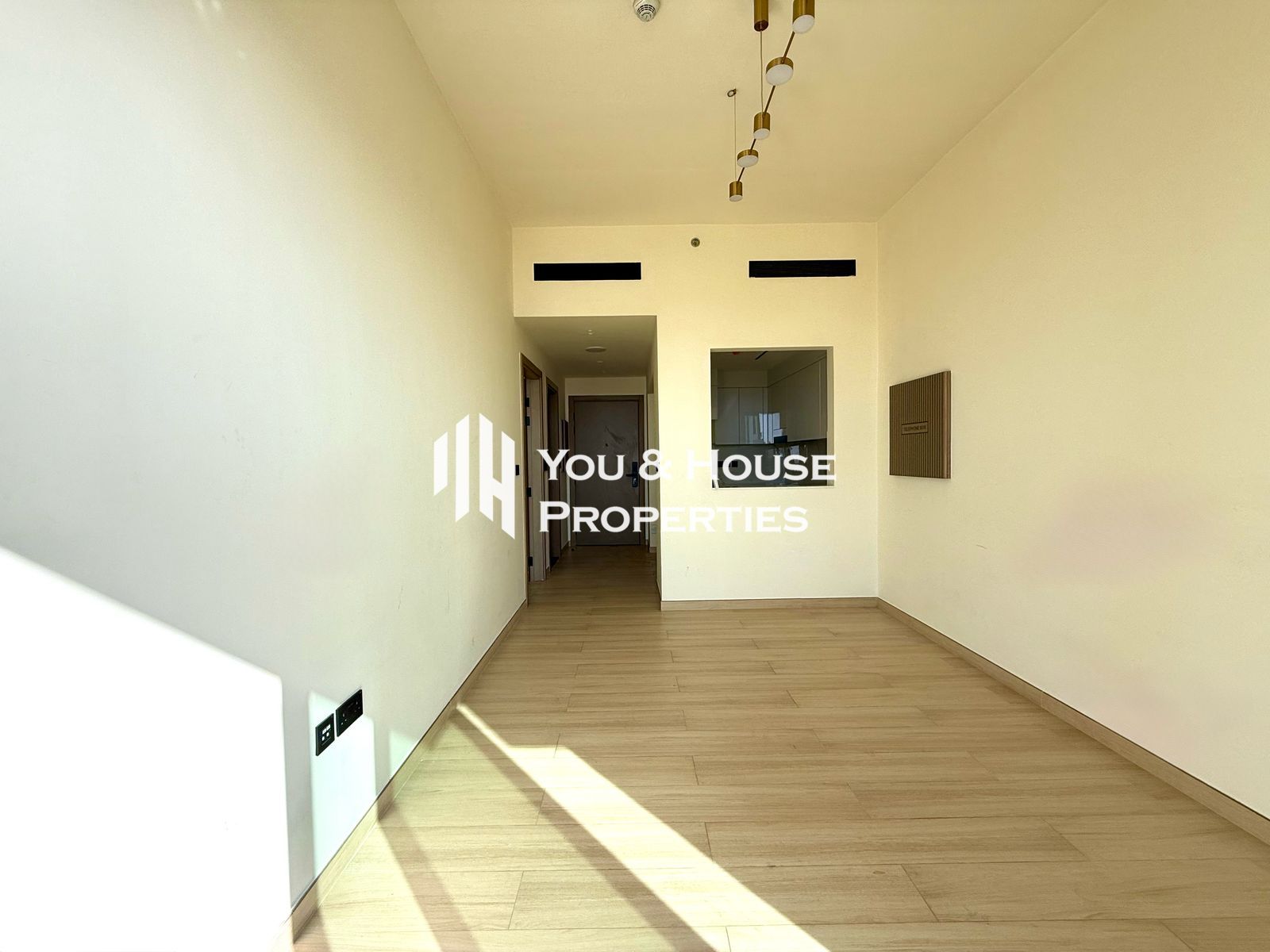 I High end Finishing I Best Amenities I Marina Skyline View I