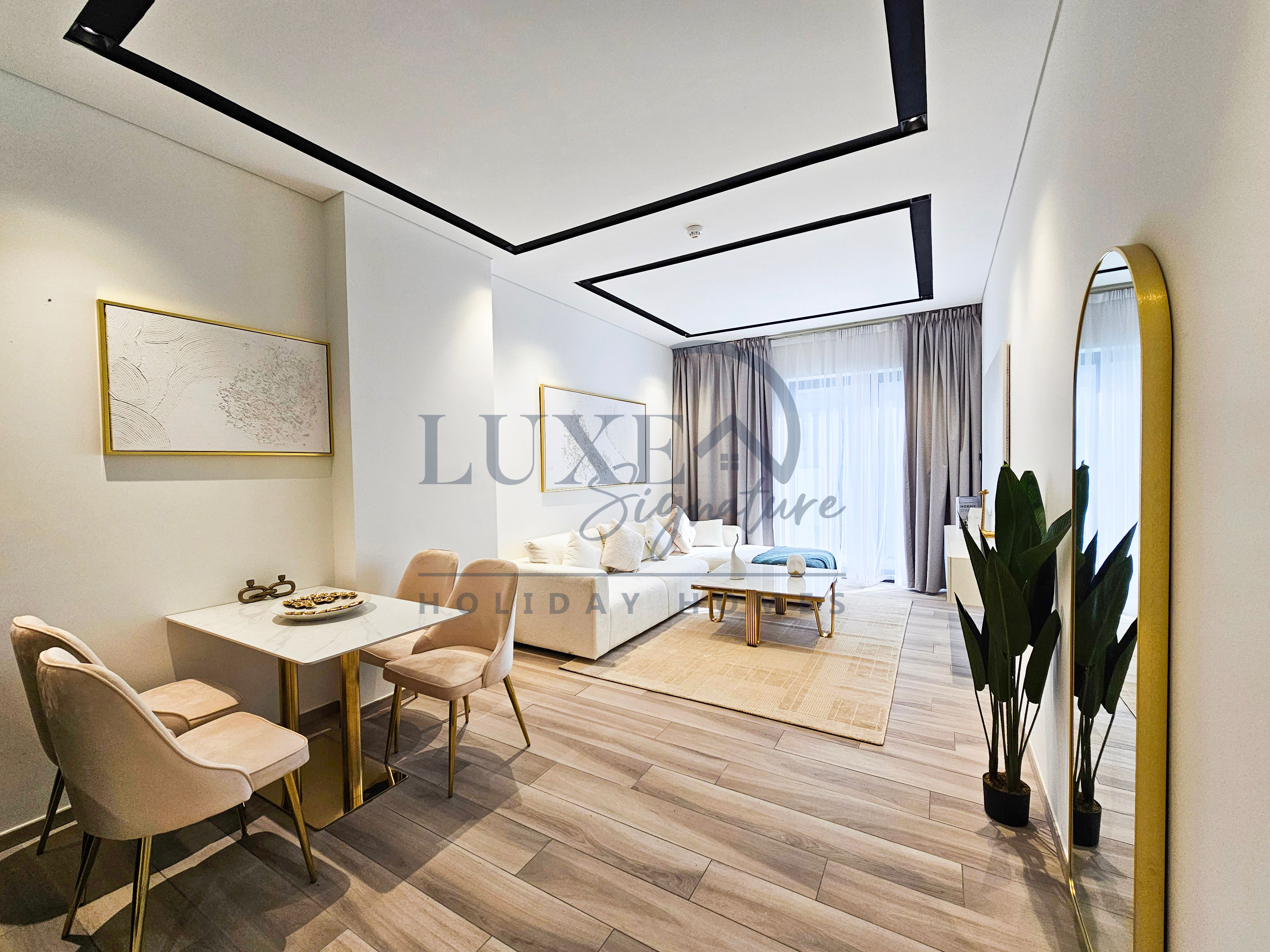 LAVISHLY FURNISHED 1BHK || READY TO MOVE IN || SPACIOUS LAYOUT