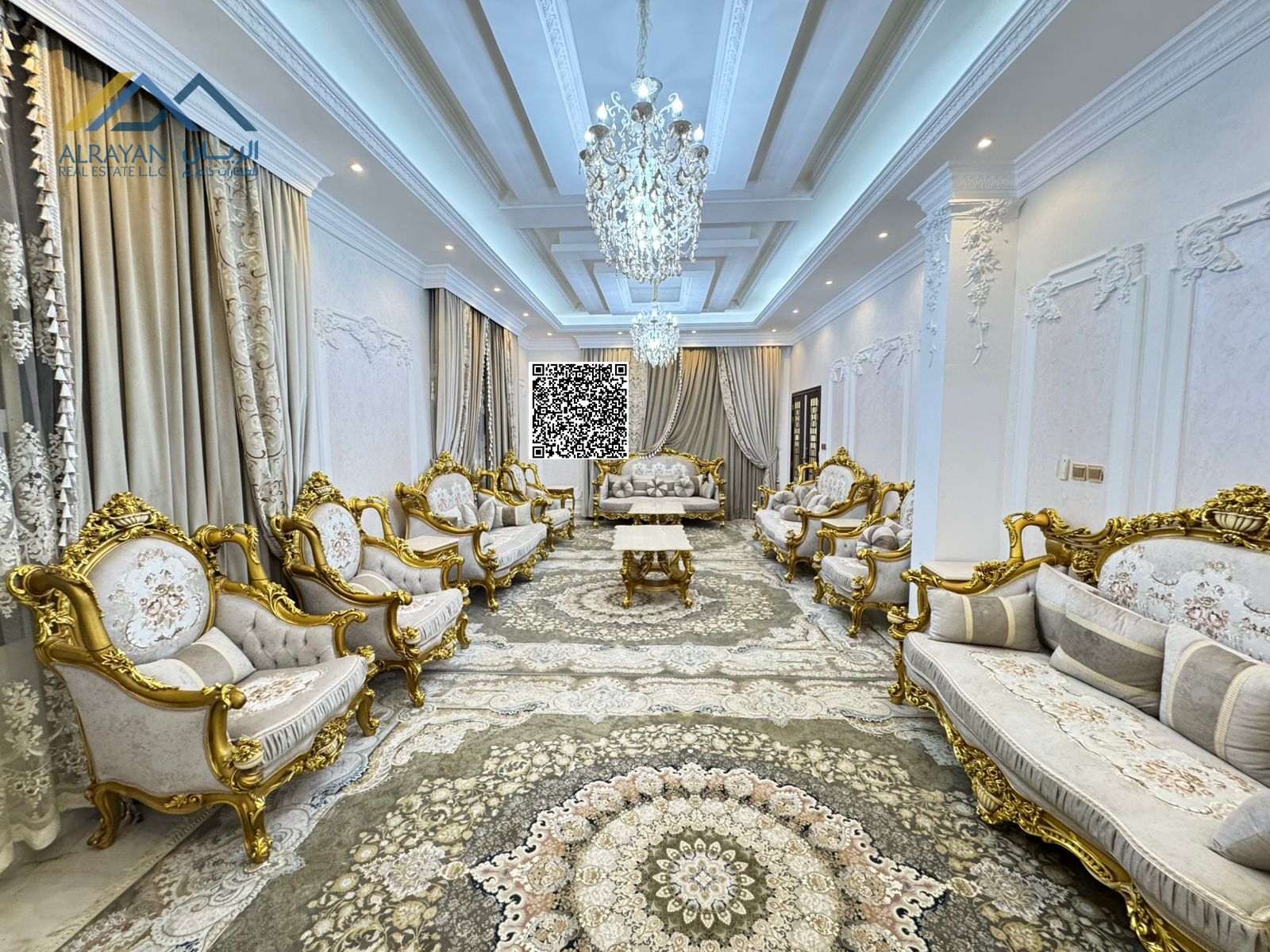 Freehold for all nationalities, including electricity, water, air conditioning and full furniture