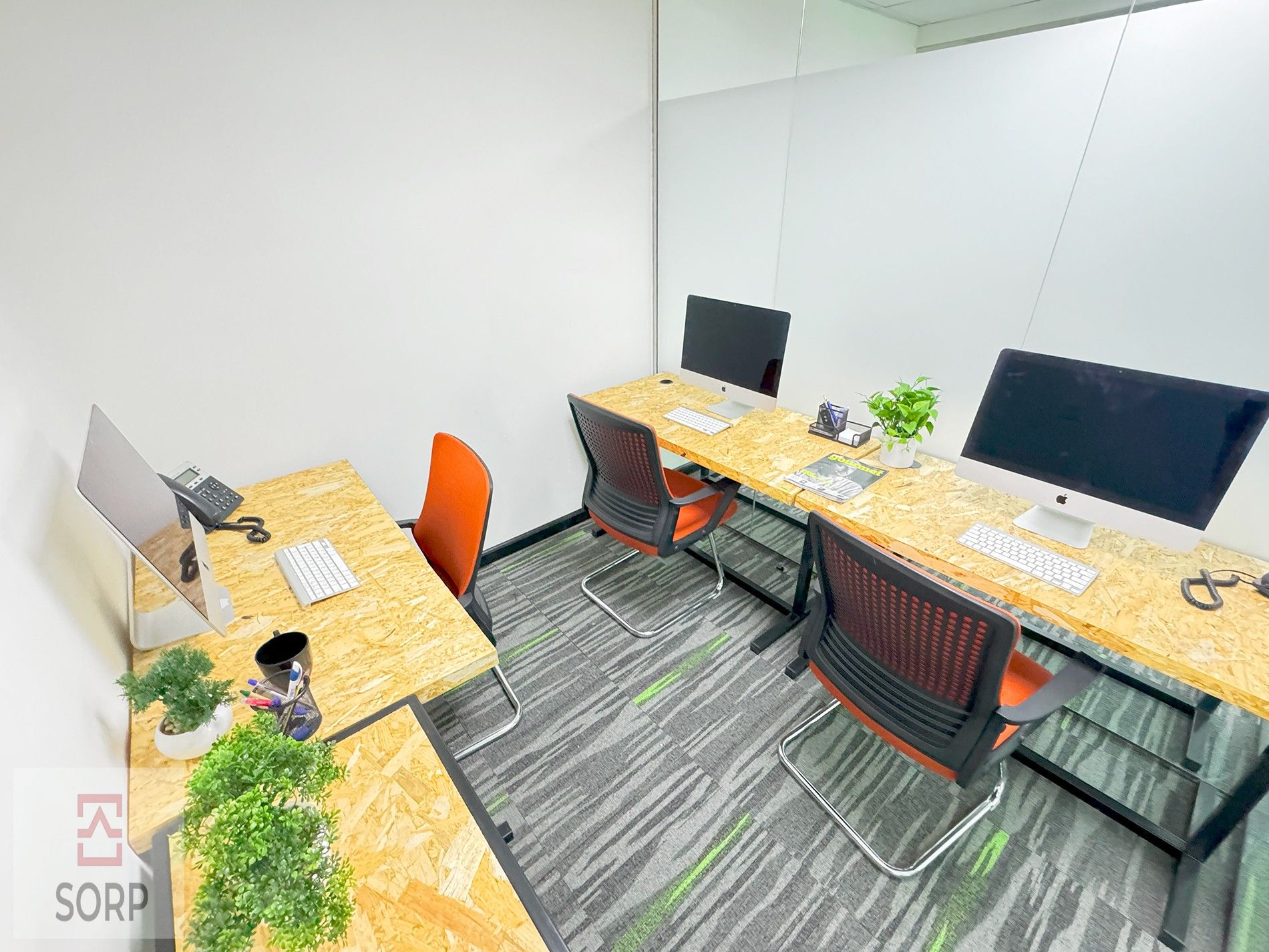 Business Center | Offices | High floor