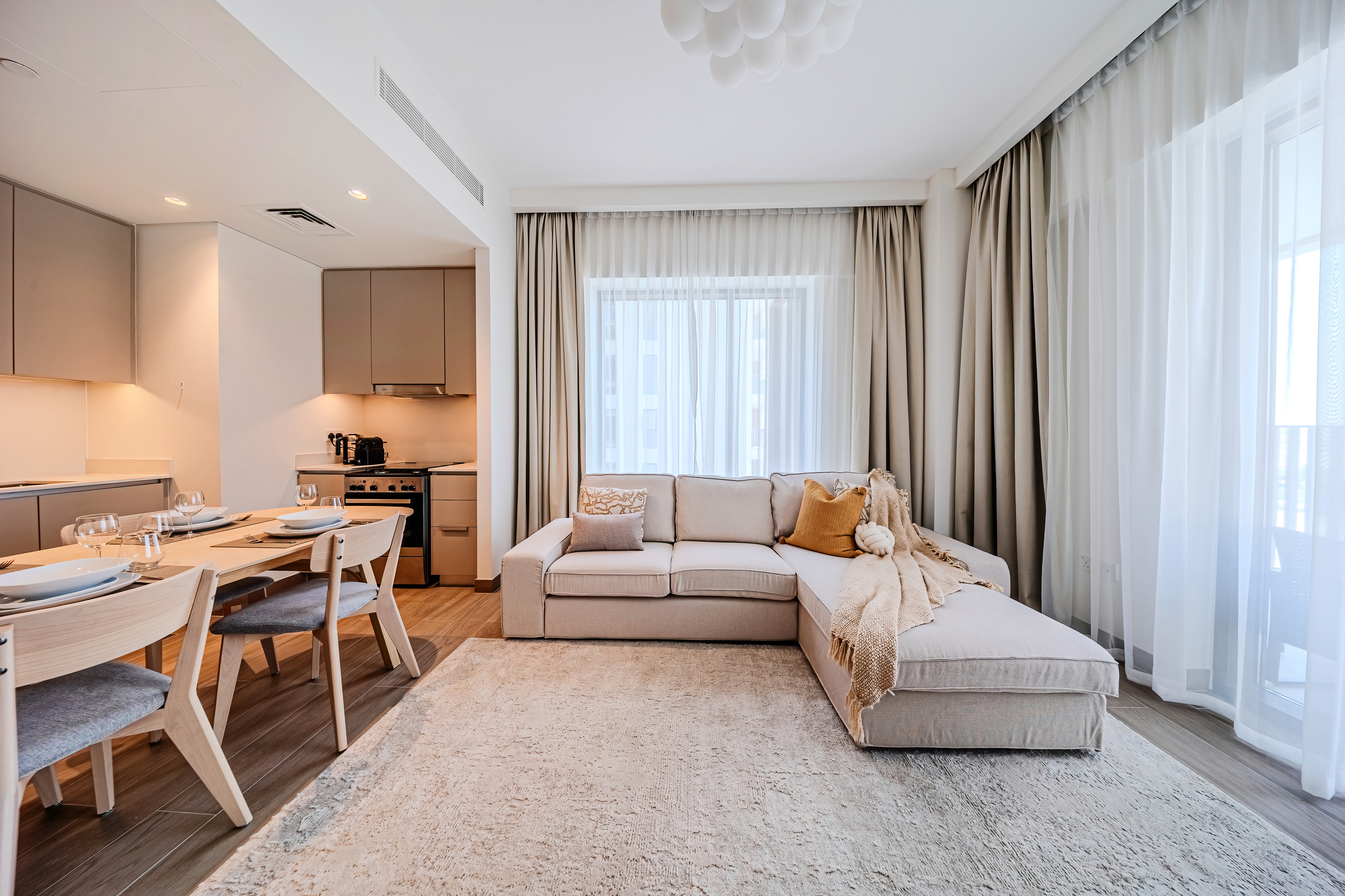 Limited-Time Ramadan Offer || Bright and Stylish 2BD at Creek Beach – Sleeps 4
