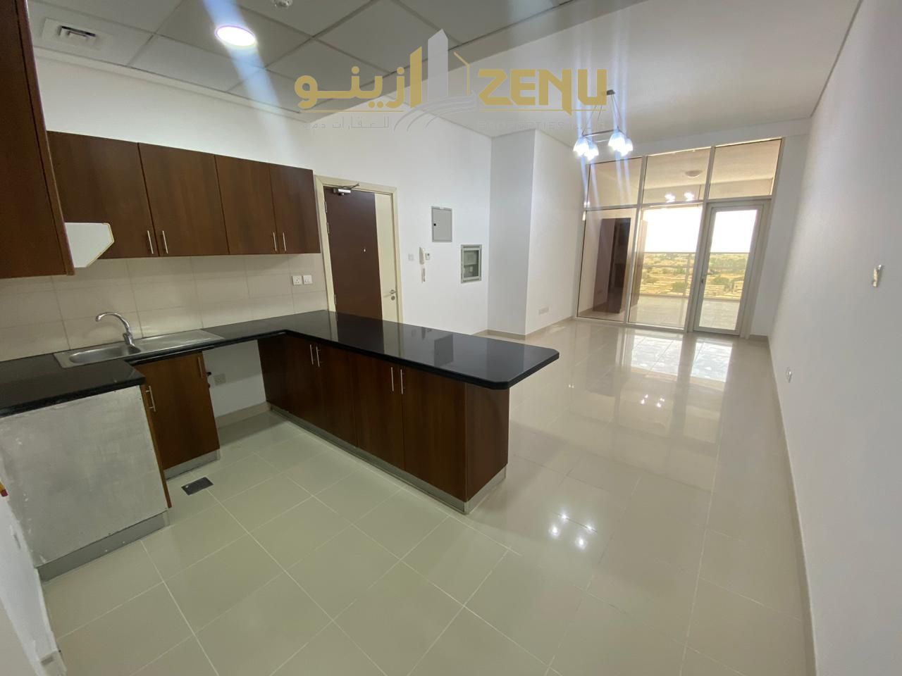 SPACIOUS STUDIO| EXCELLENT CONDITION| HOT DEAL| READY TO MOVE IN