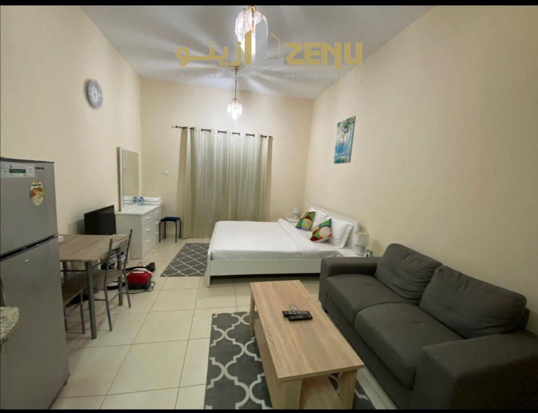 FULLY FURNISHED STUDIO| WHITE & SPACIOUS | UP T O 12 CHEQUES| ROYAL INTERIOR