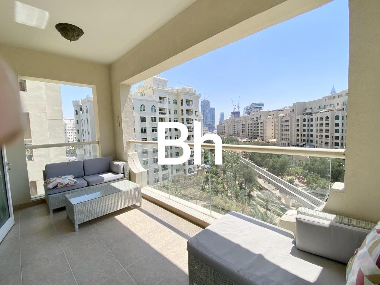 apartment card