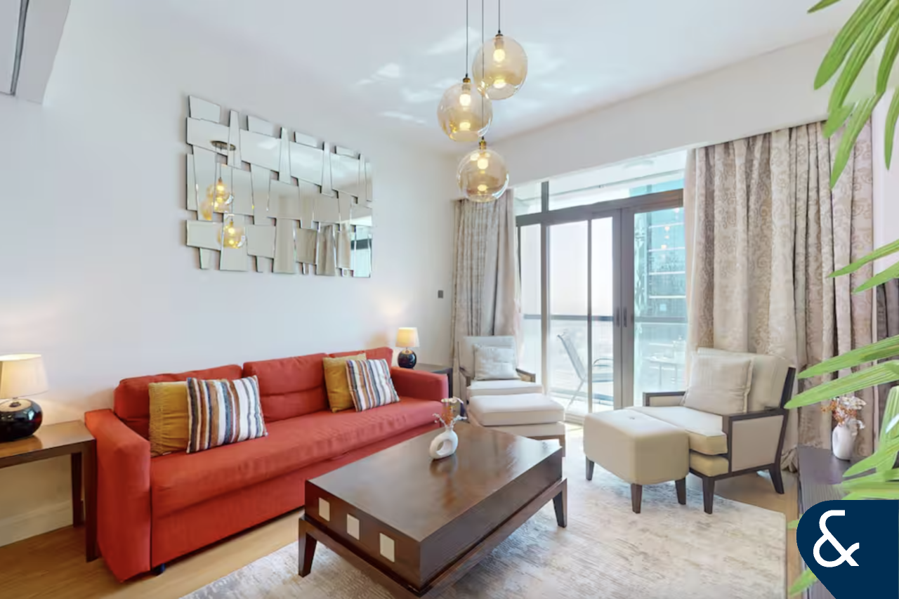apartment card