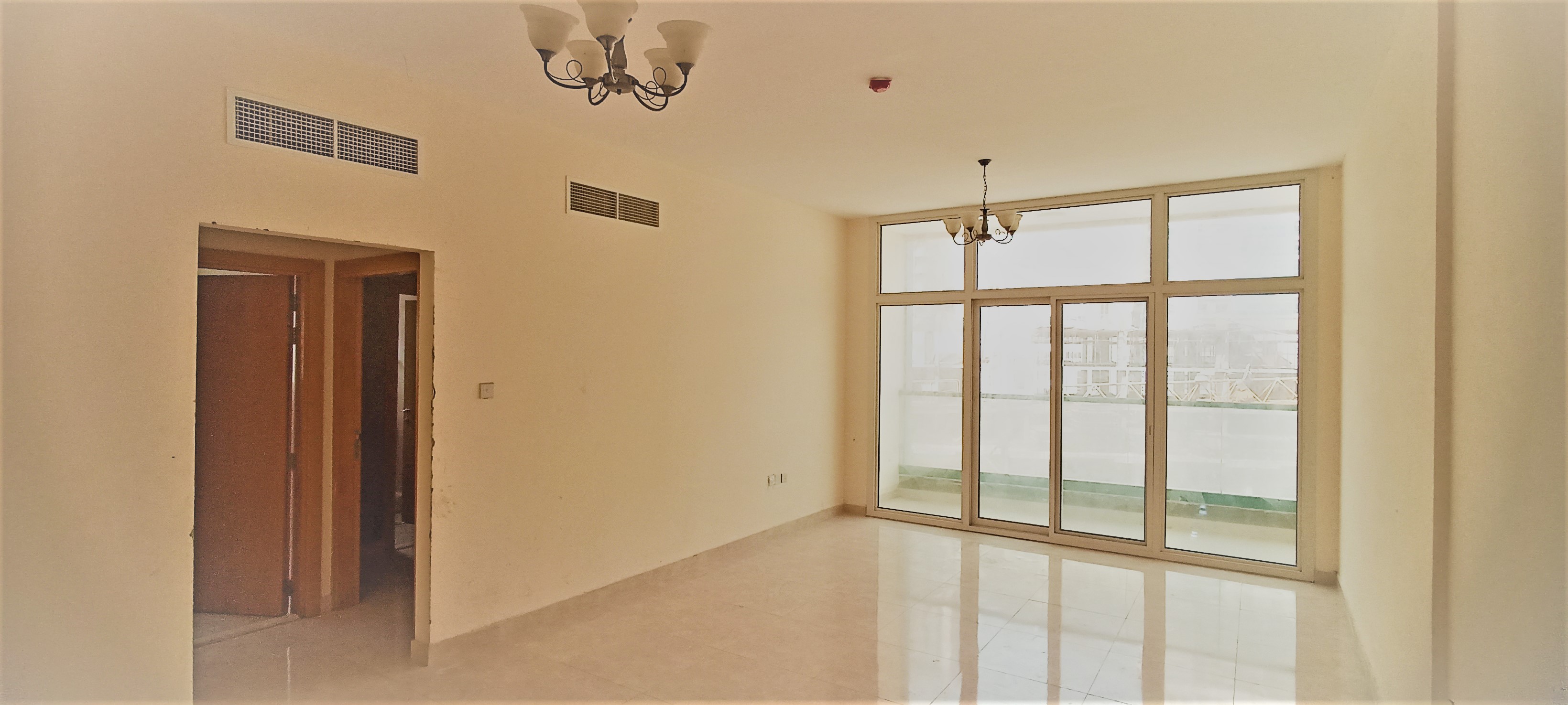 2BHK flaf for rent |Three Bathroom | Family-Building | Free Parking | Good Maintenance | Family Apartment | Noise-Free | Full time CCTV Secure