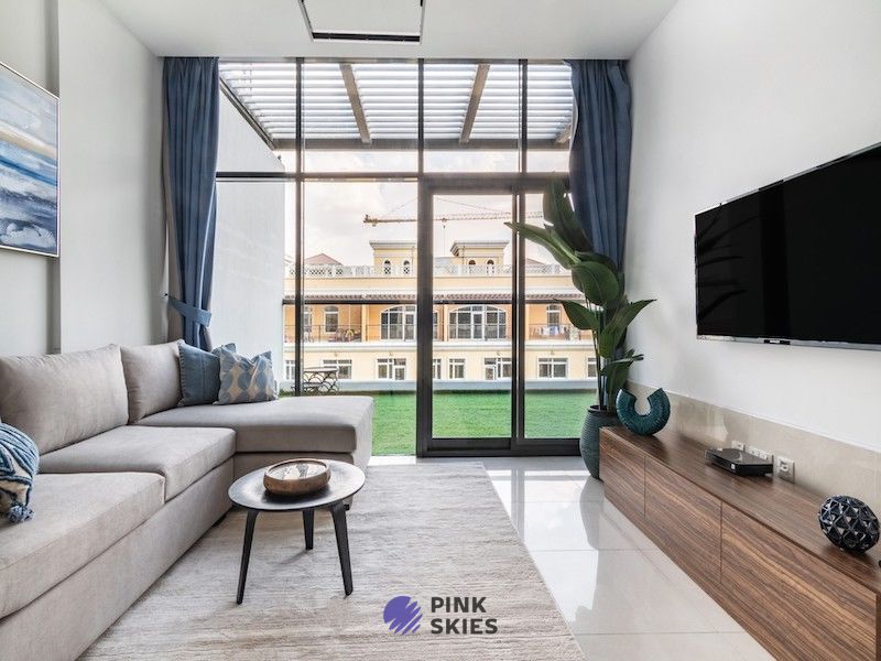 0% Agency Fee | Smart Monthly Living | Personal Concierge 24/7