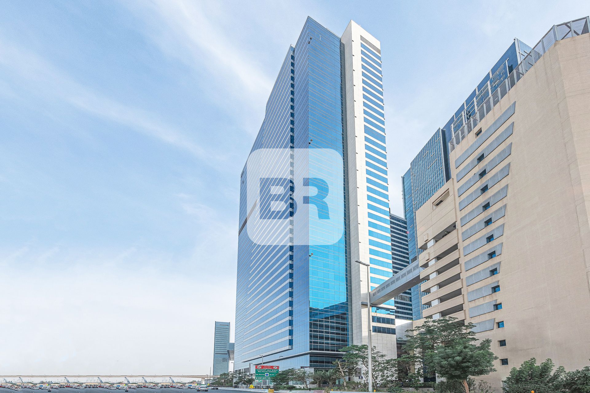 Furnished | Access 24/7 | Close to Metro