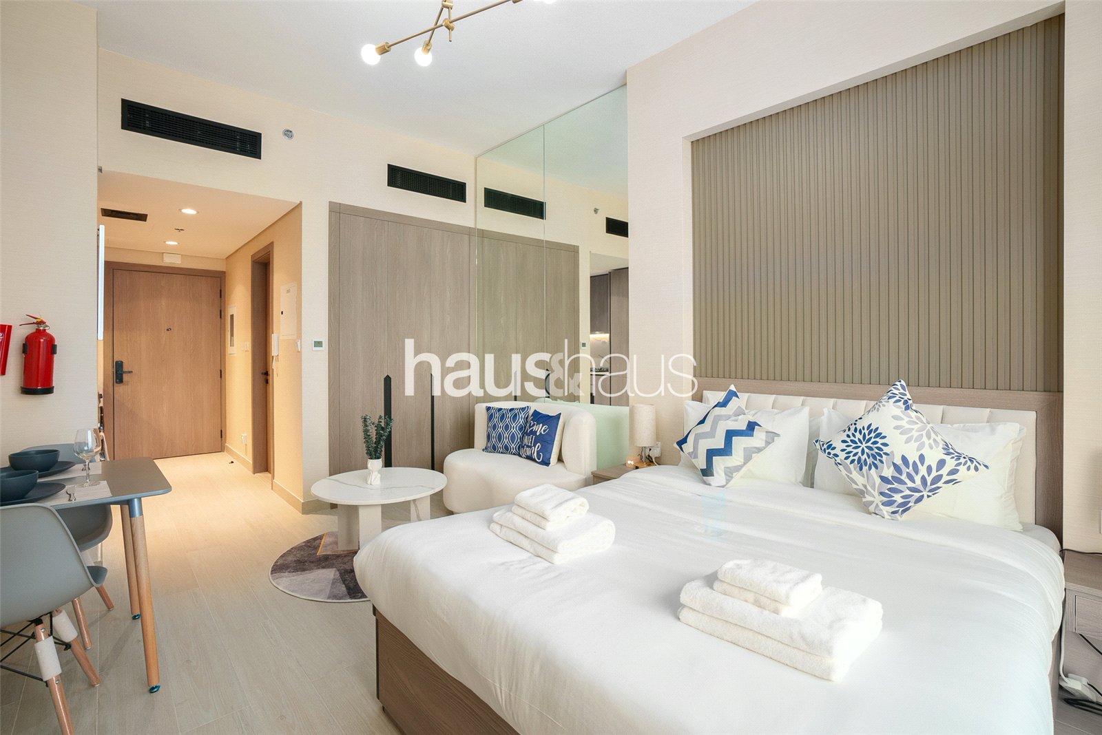Fully Furnished | Luxurious Studio | Vacant