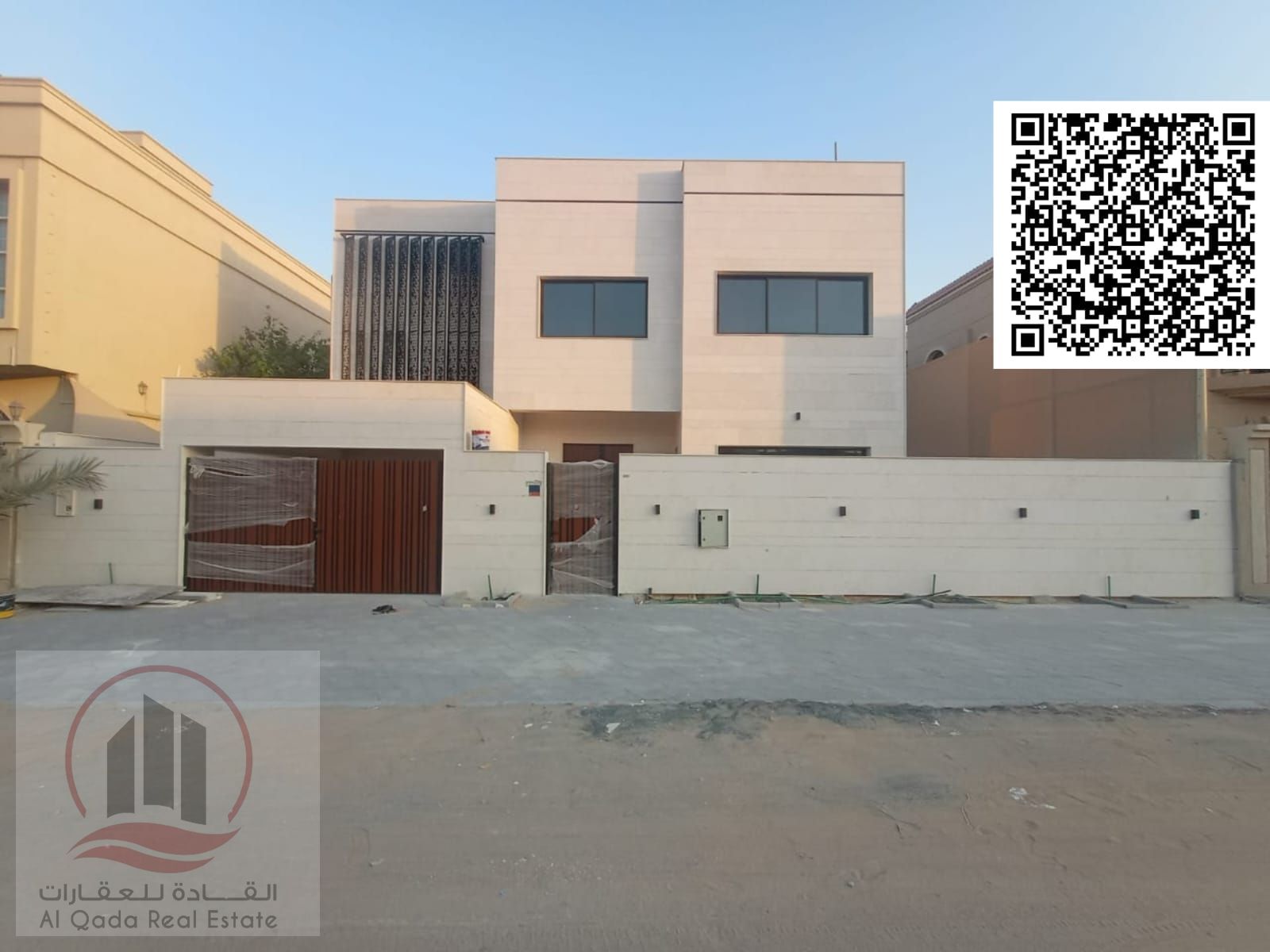 Villa For sale in Ajman Al Rawdah 5 master bedrooms, a living room, a hall, and a maid’s room, freehold for all nationalities, with the possibility of