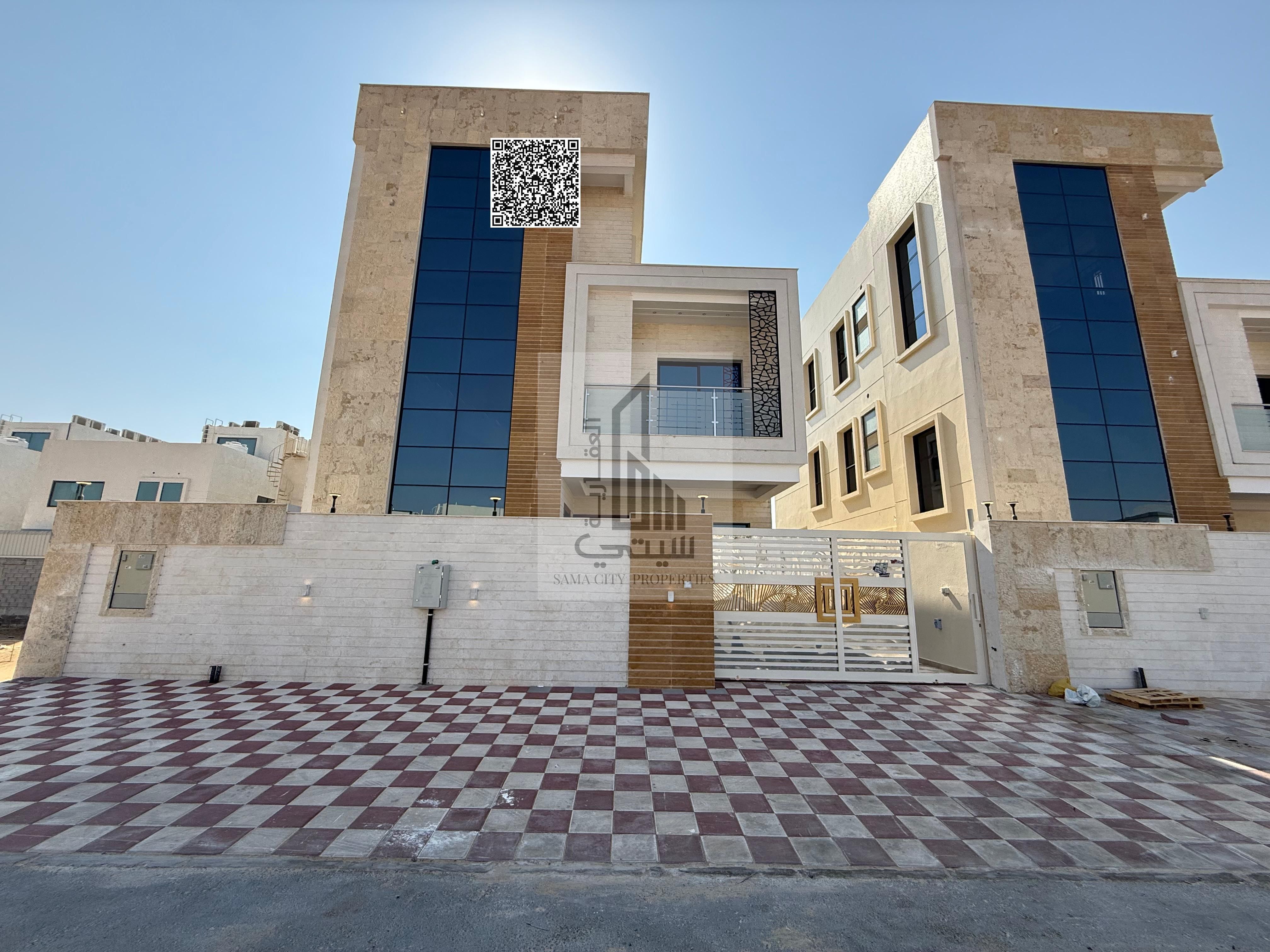 With swimming pool and roof, including water and electricity