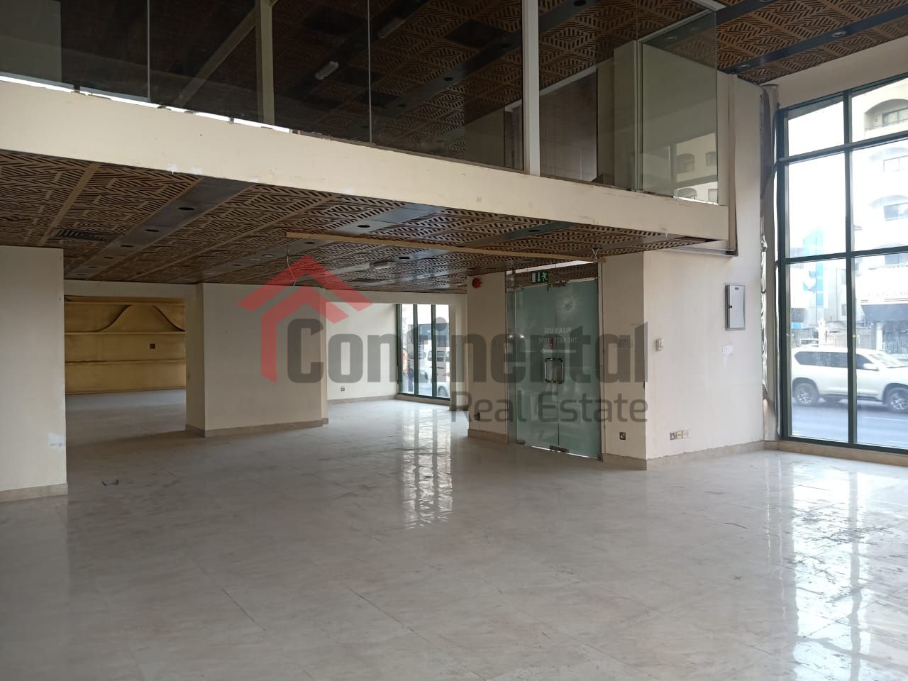 Spacious showroom | For rent | Abu Shagara