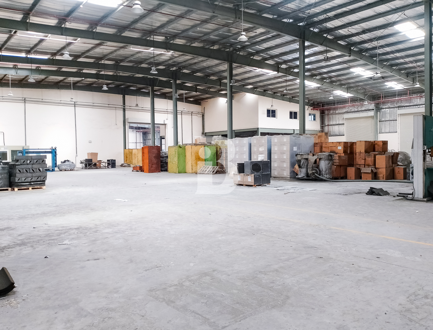 1500 KW Power Standalone 107,000 Sqft Warehouse