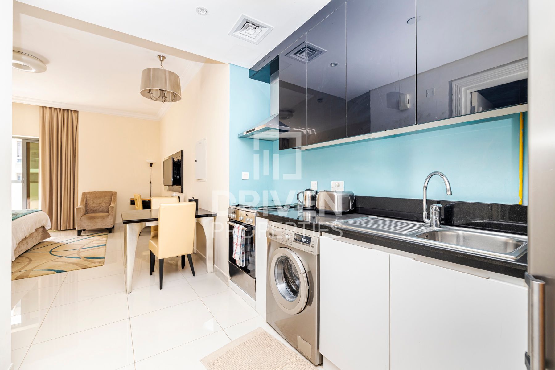 Furnished | Well-managed Apt | Prime Location