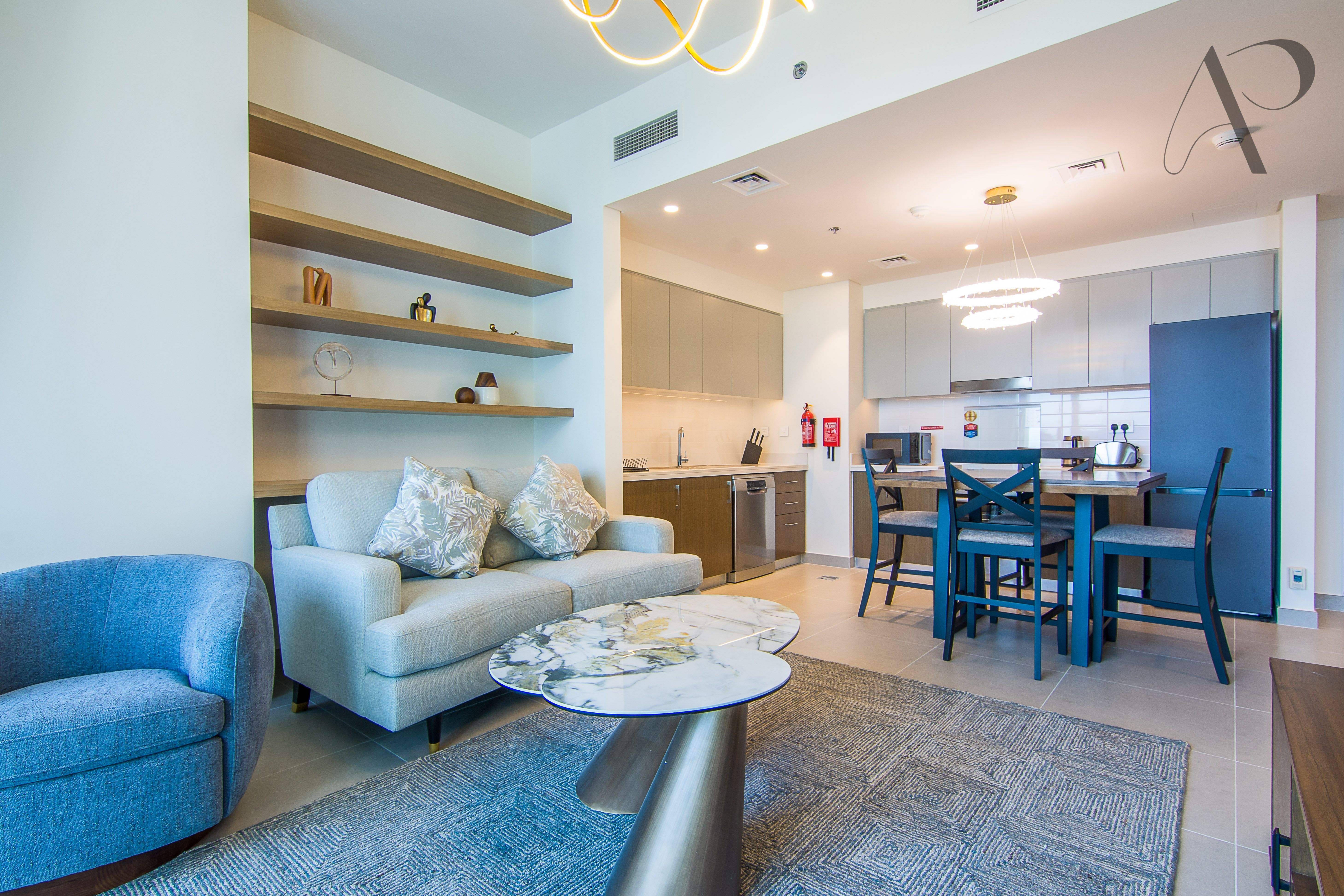 Elegant 1 BR in Forte Downtown