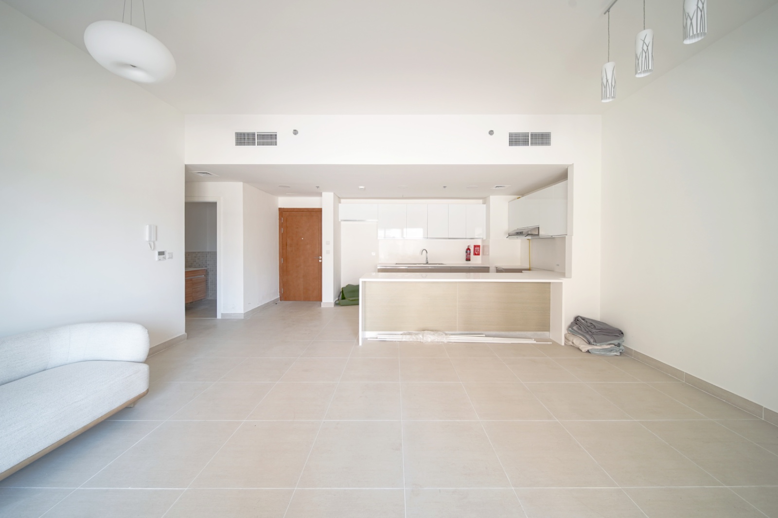 Exclusive | Ready To Move In | Unfurnished