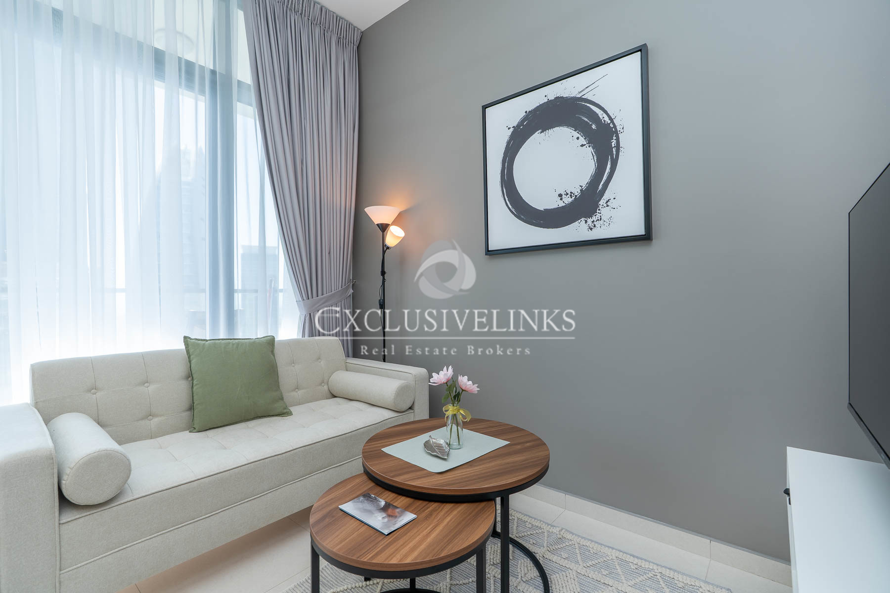 Perfect Location| For Work or Leisure
