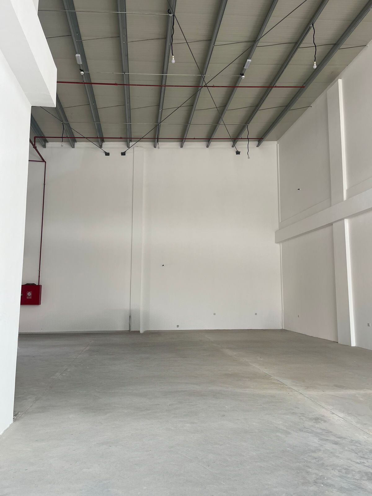 Spacious Warehouse for Rent in Al Jurf 2