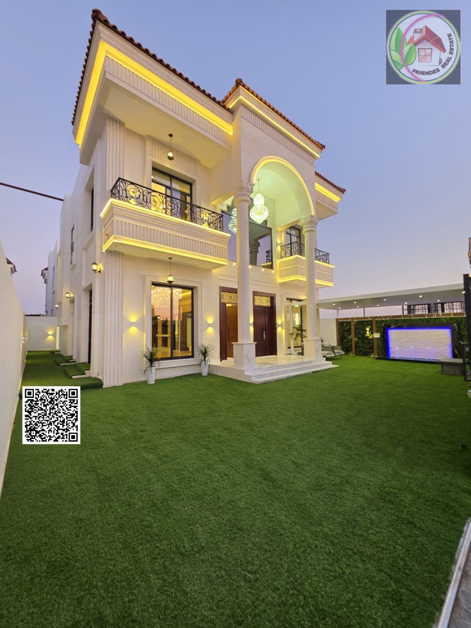 Own a luxurious villa with a classic design, two floors, a roof, and a garden. Large land area. Freehold for all nationalities, directly from the owne