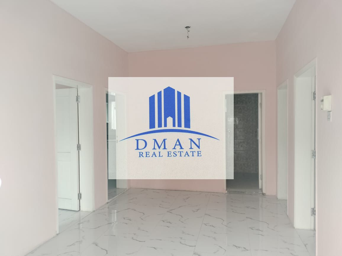 2Villas for sale in Al Jazzat 12 rooms and 4 halls + 4 master romms \hall\majlis