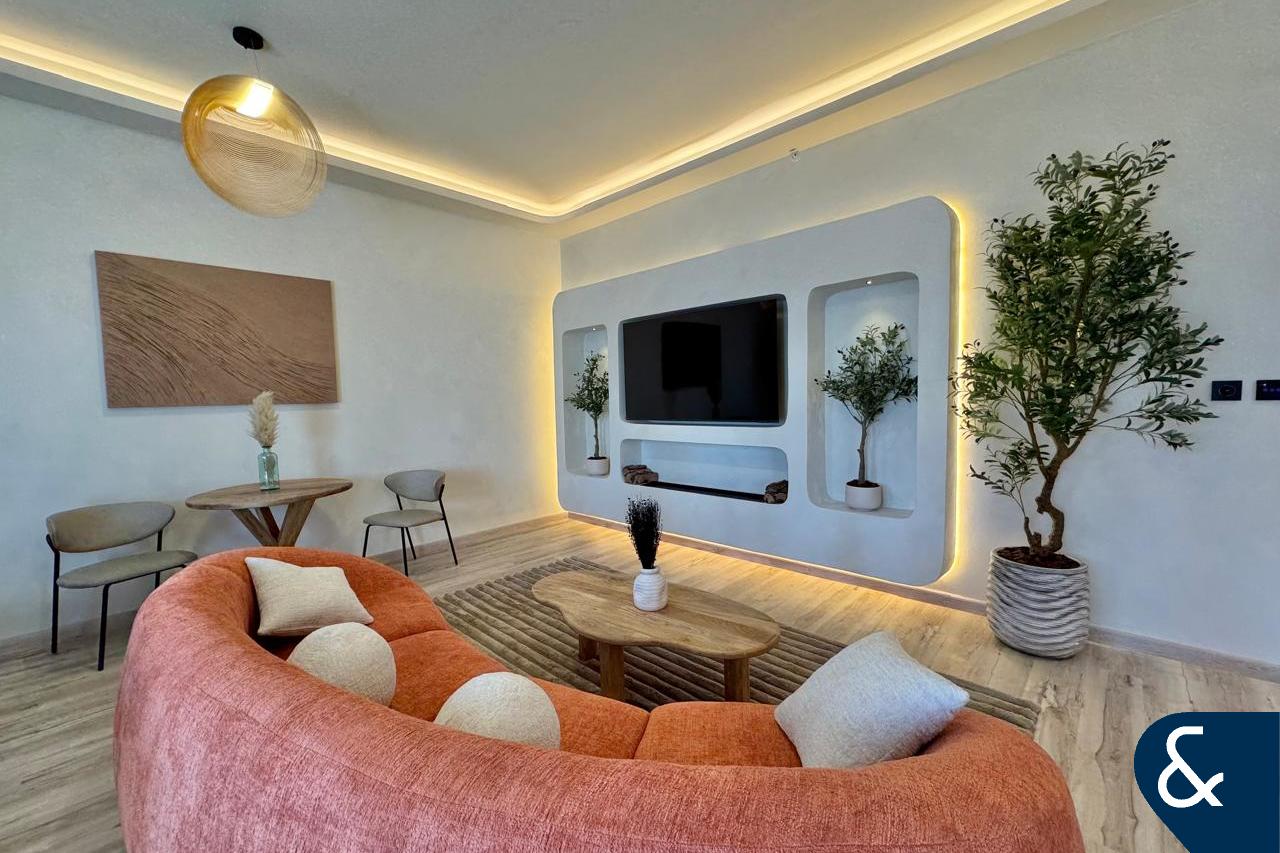 apartment card