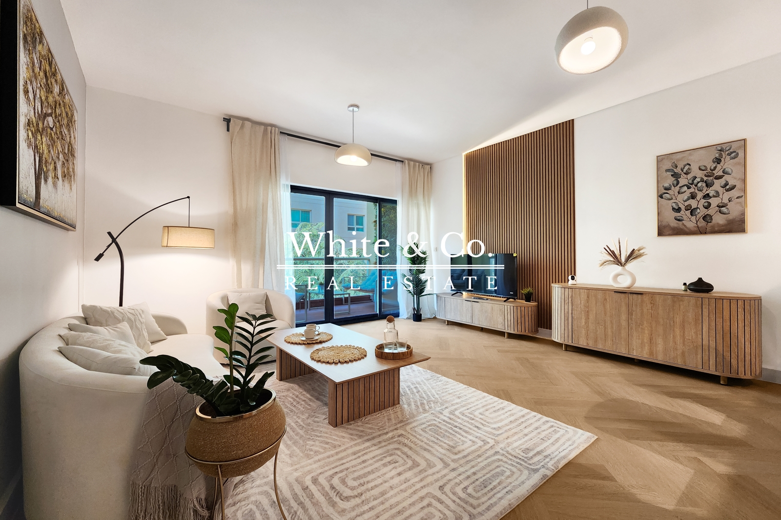 apartment card