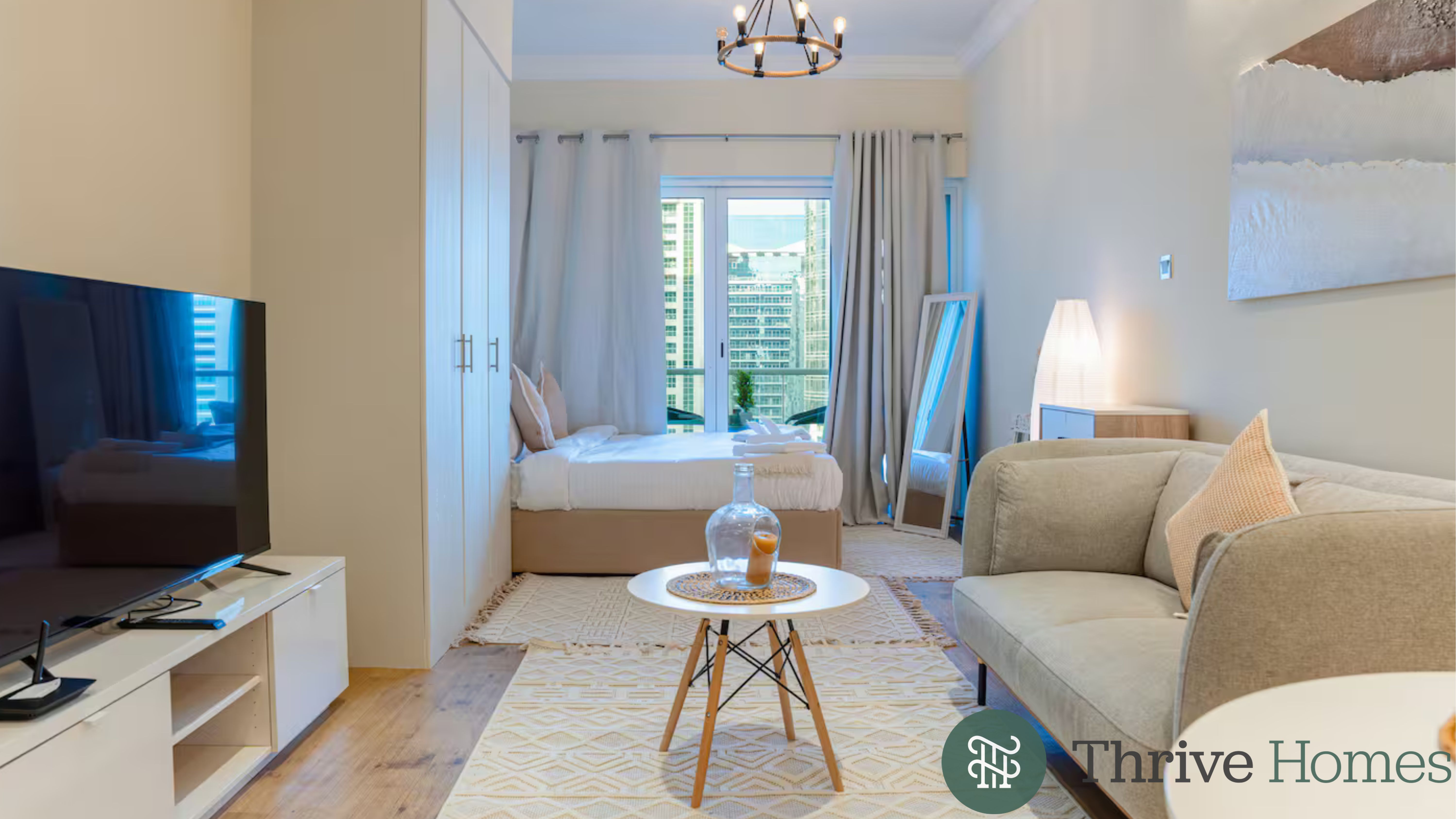 Elegant Studio in Lake View Tower – Walk to Metro