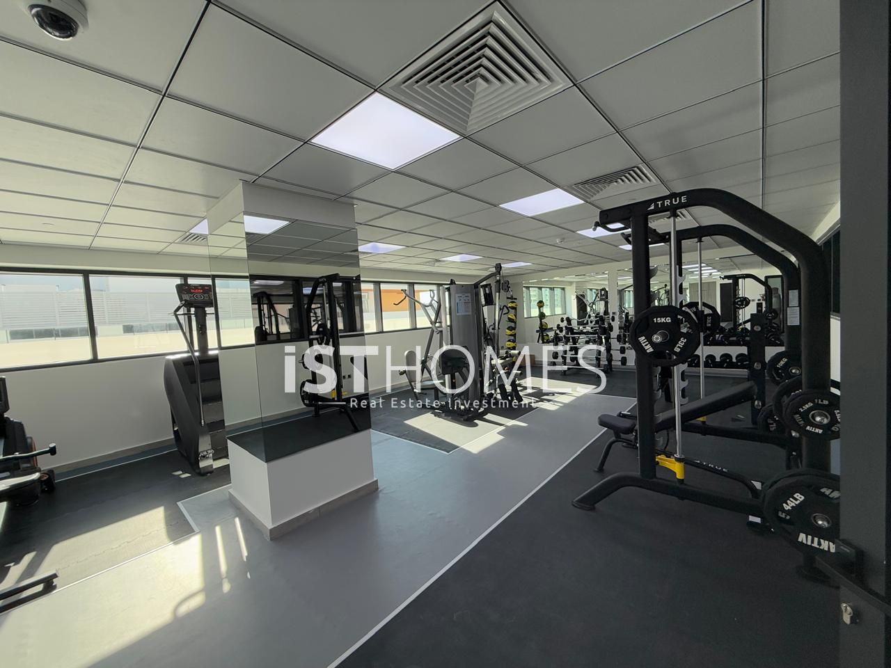 Brand-New | Unfurnished | Equipped Kitchen | Closed kitchen GYM I Pool I Metro I viewing Sheikh Zayed Road