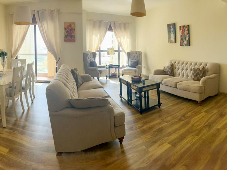 apartment card