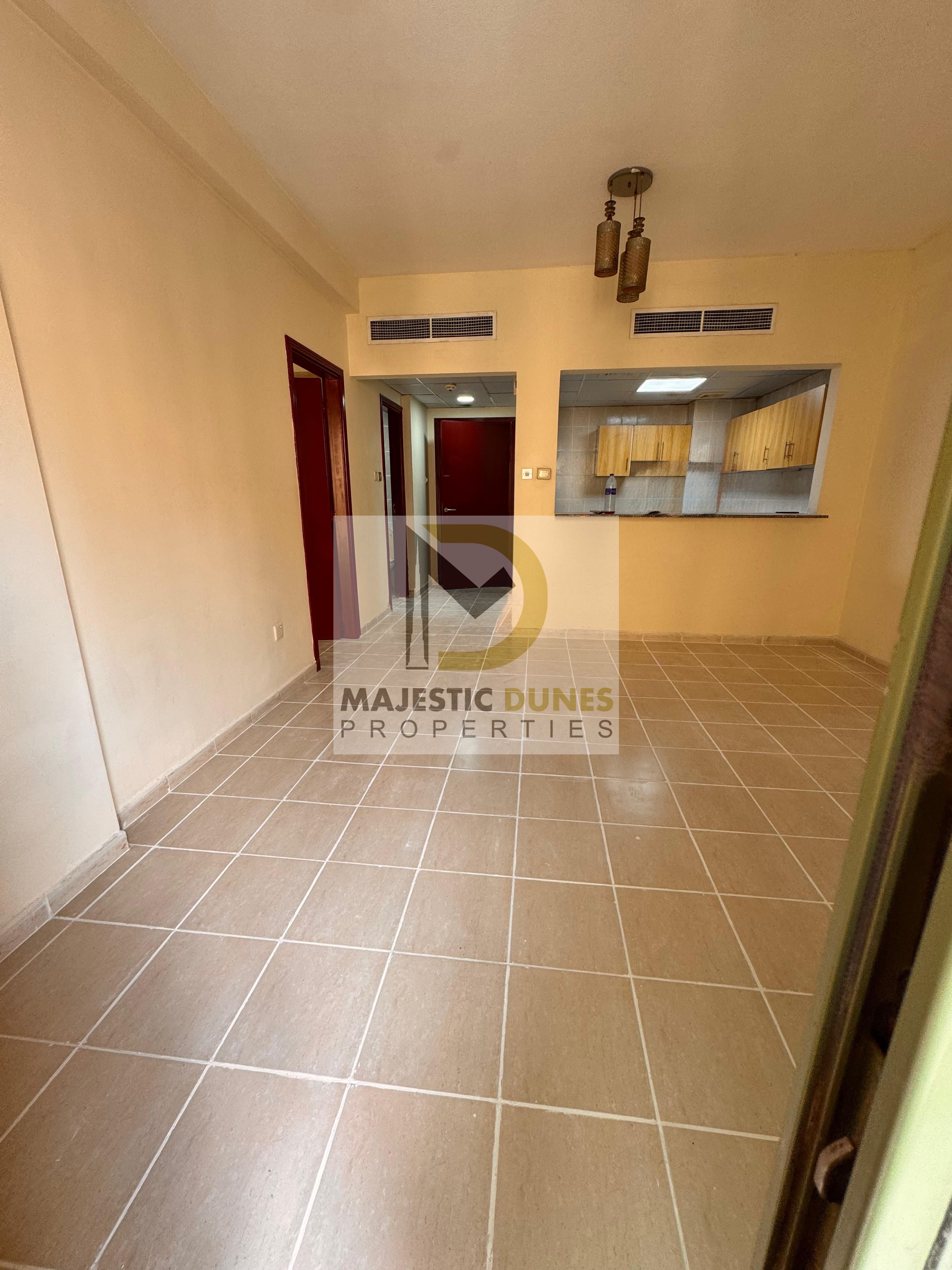 apartment card