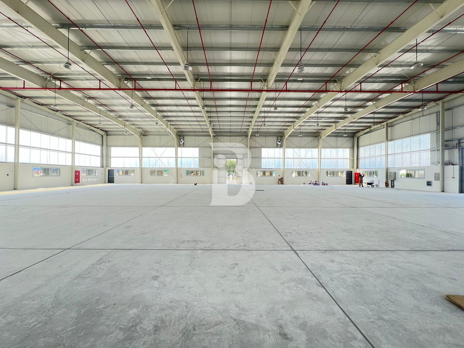 120 KW 10500 sqft | Amazing Warehouse in DIP