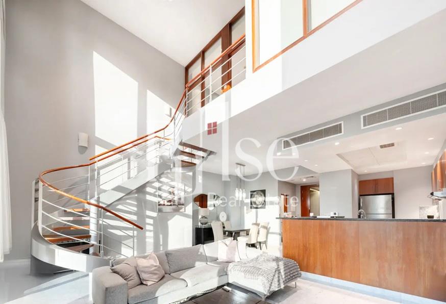 apartment card
