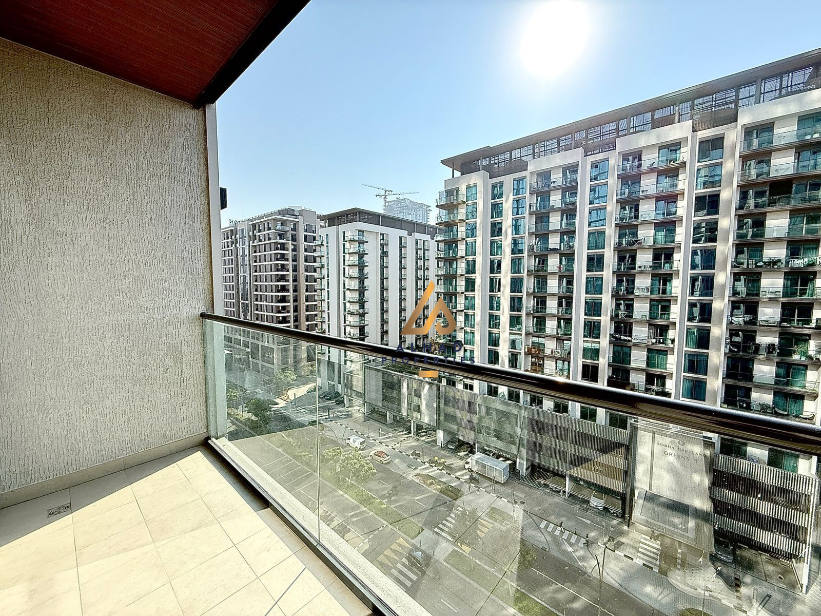 Spacious 2-Bedroom Apartment l Ready To Move
