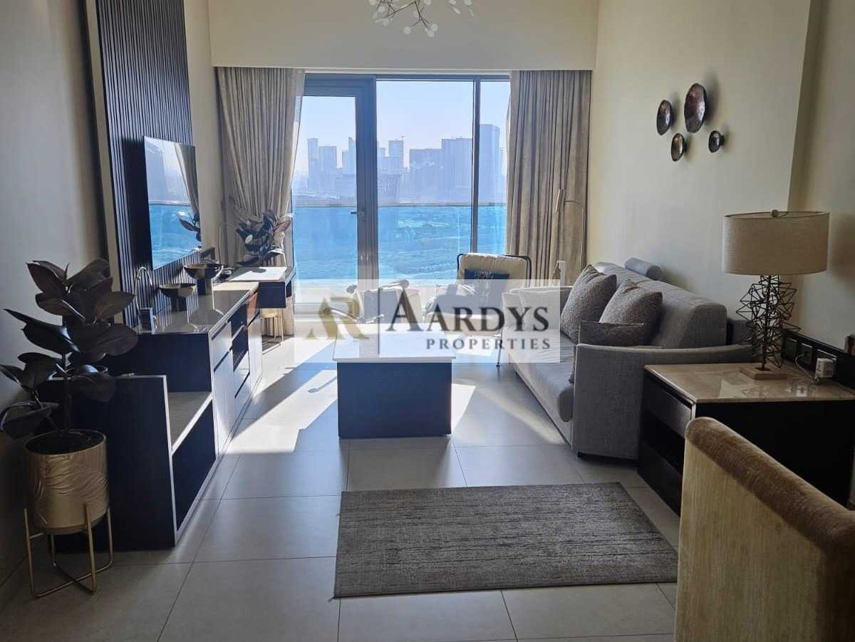 Prime Location | Spacious Layout | Canal View