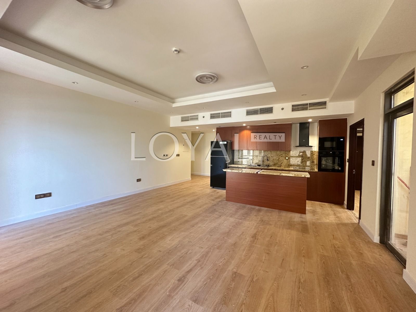 apartment card