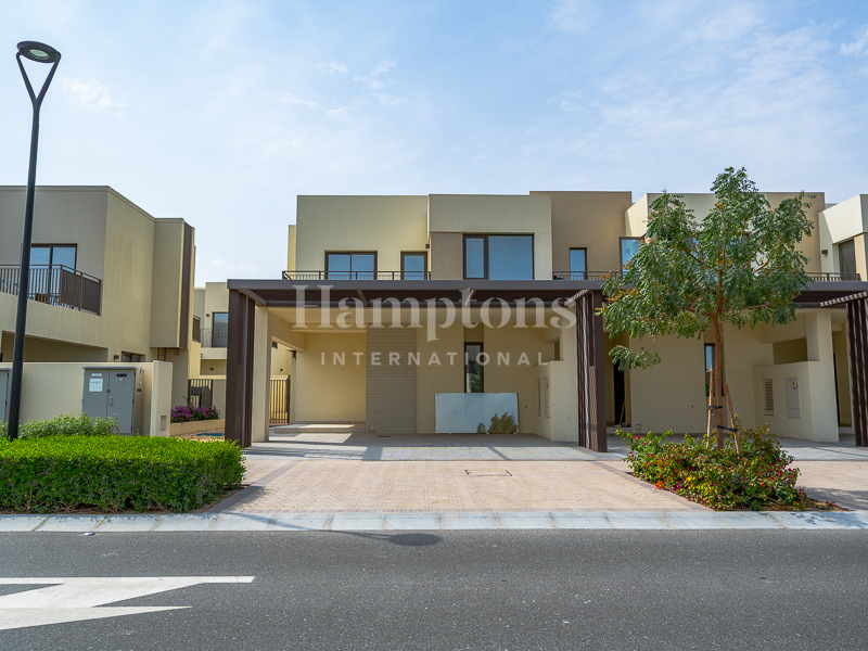 Spacious | Managed Unit | Ready To Move In