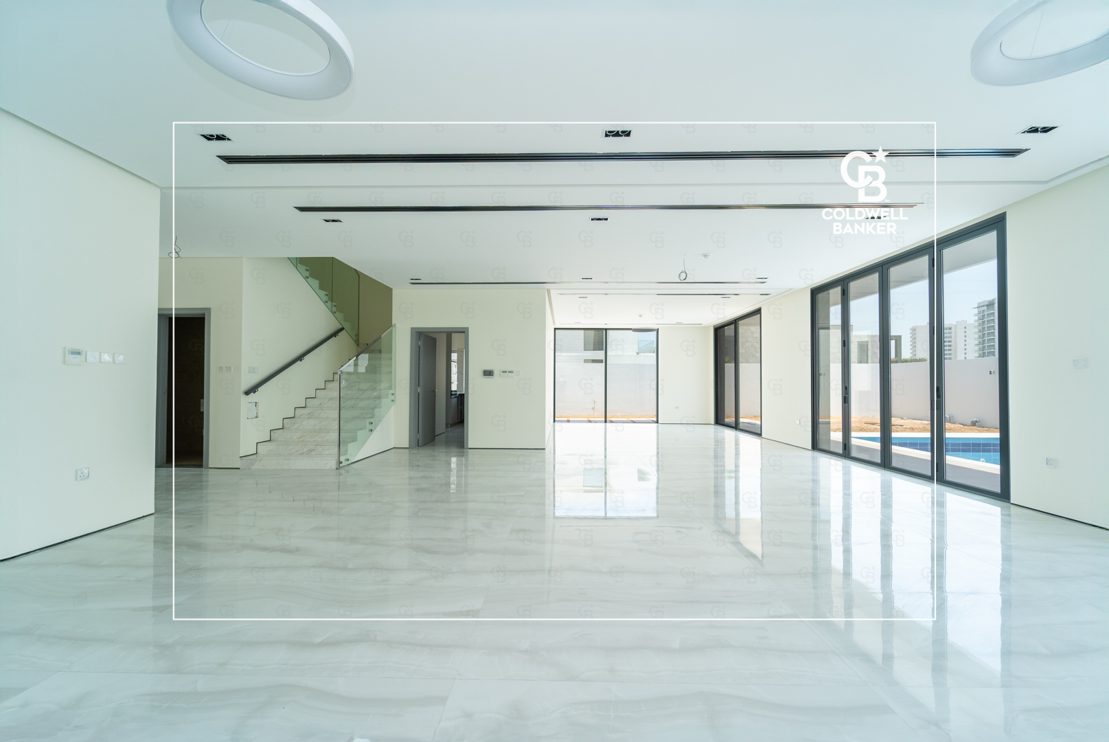 Custom-built Villa | Private Pool | Vacant