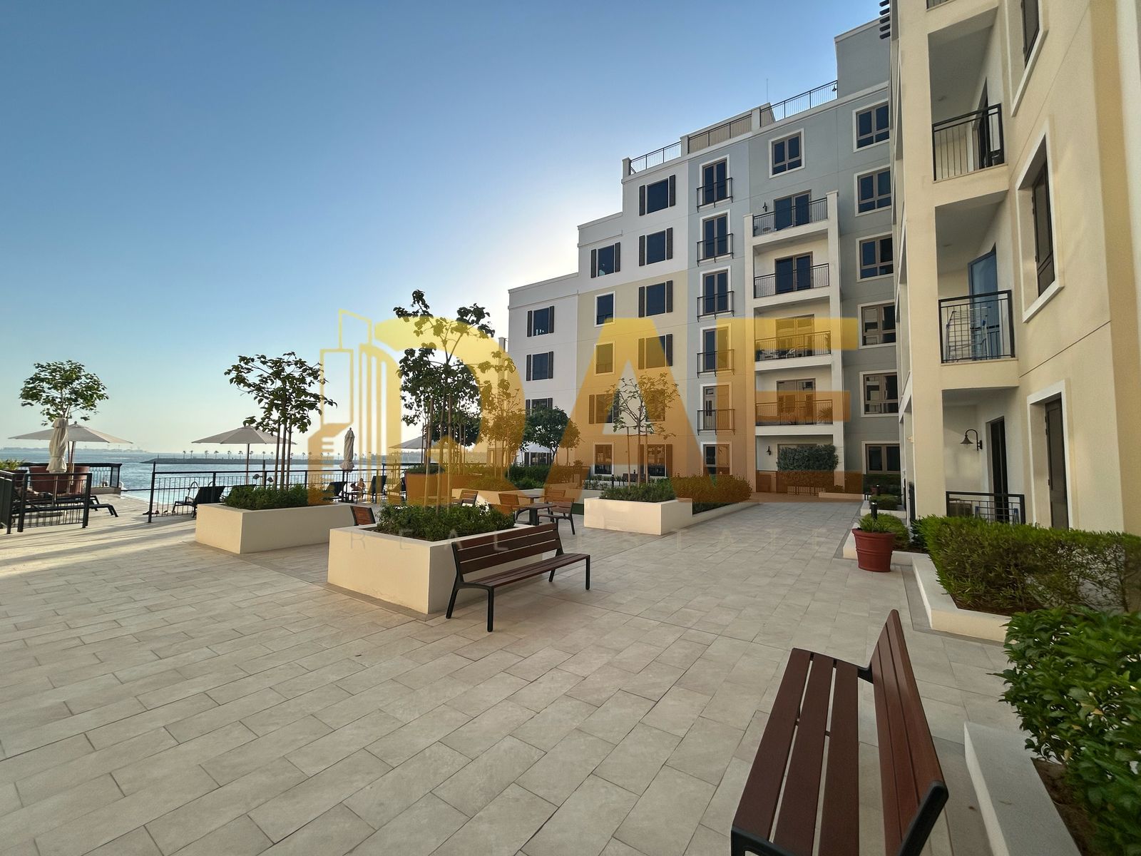 FULLY FURNISHED | LUXURIOUS 1BR | READY TO MOVE