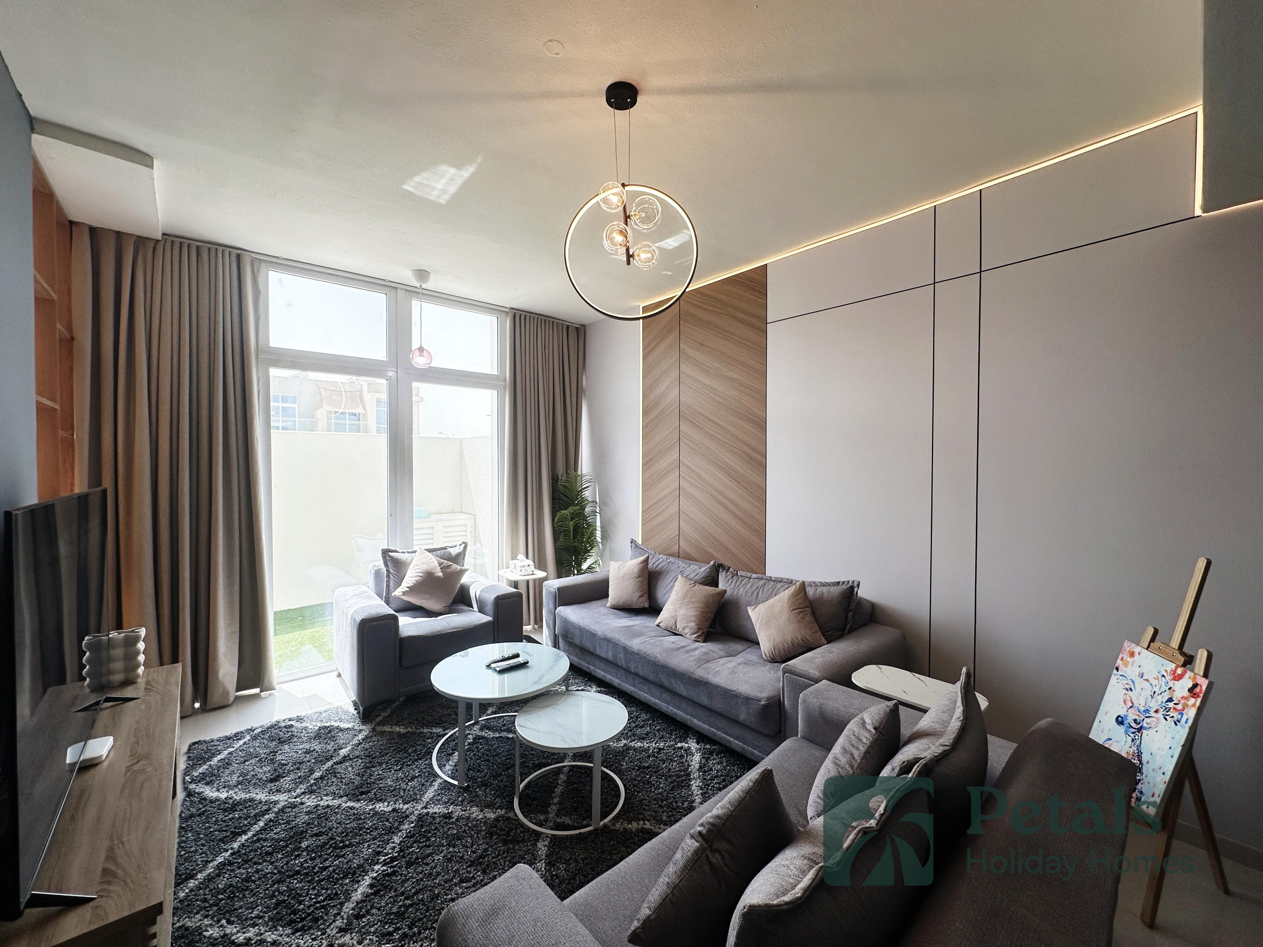 Serene Luxury: Short-Term Stay at Private Villa in DAMAC Hills 2 – Mimosa Cluster