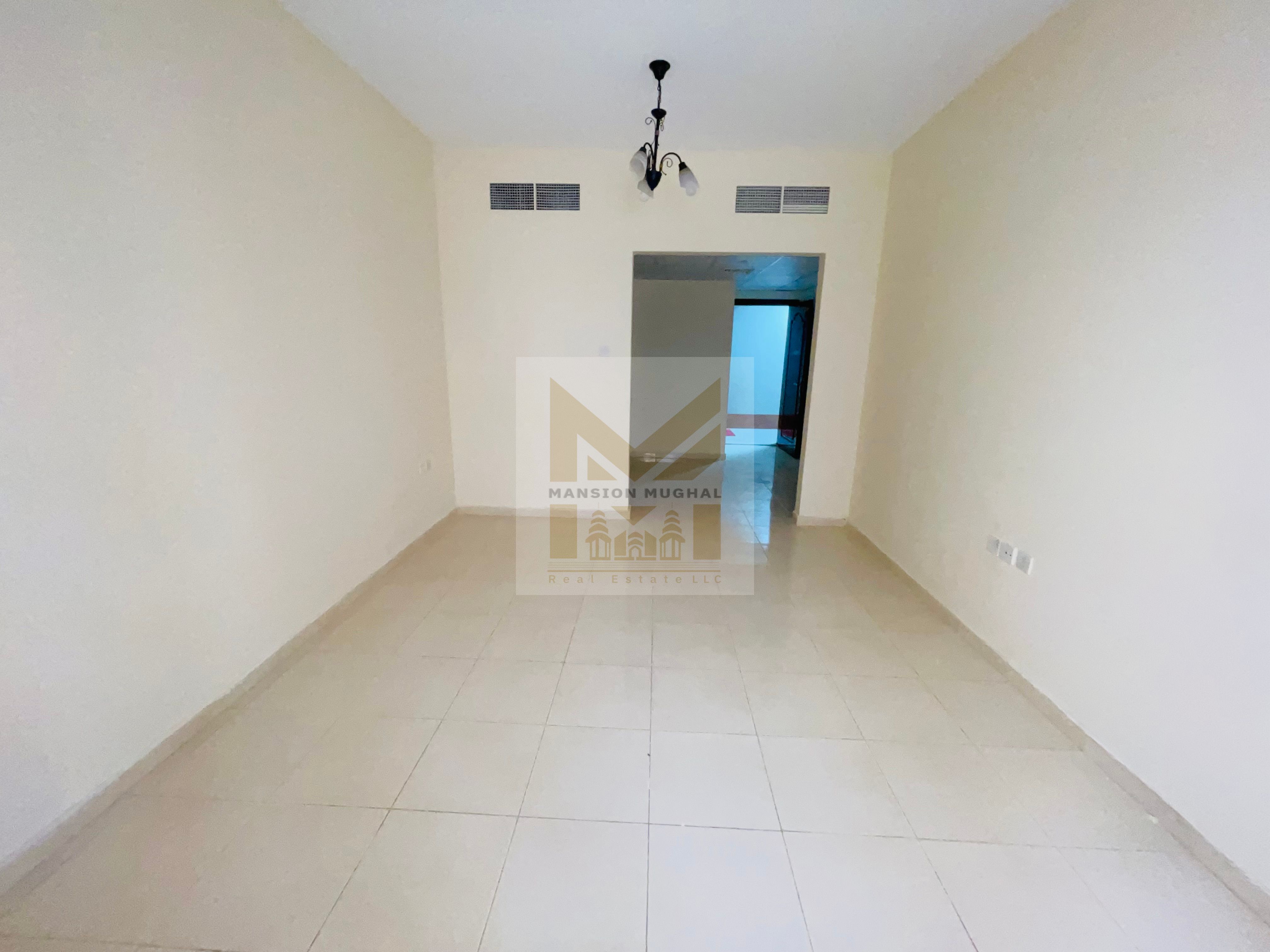 Near Muwailah Park//Luxury & Lavish 1-Br//Bright & Spacious//1-Covered Parking//4&6 Chqs