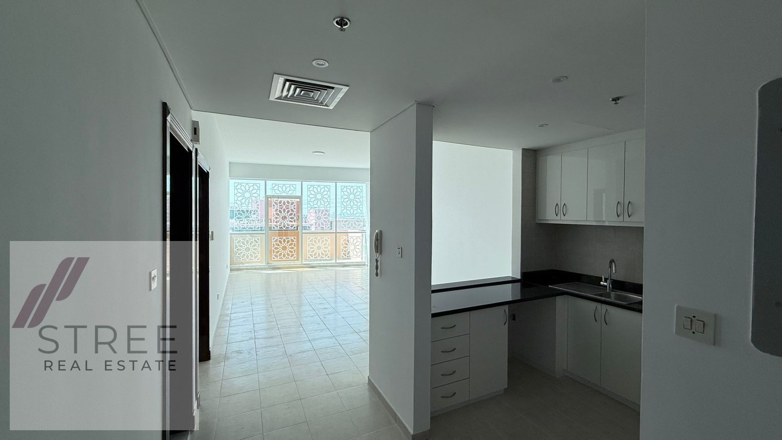 NEXT TO METRO | UPGRADED | UNFURNISHED 1BHK