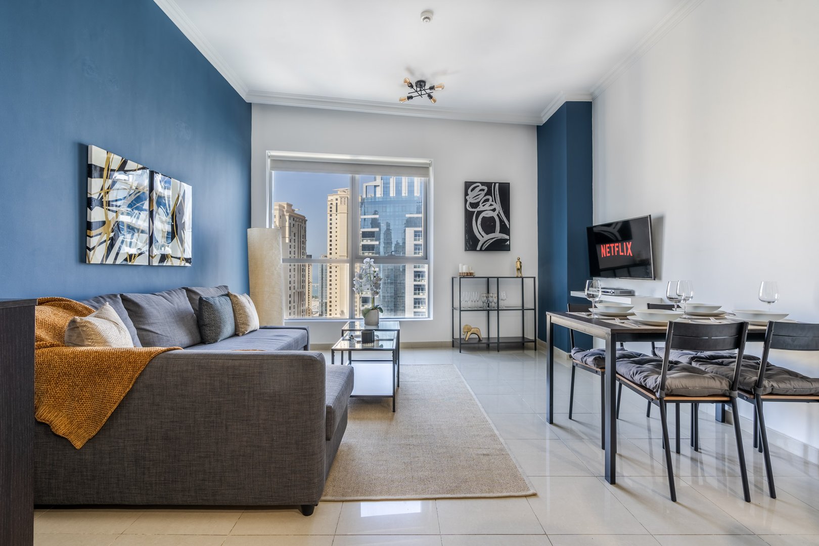 apartment card