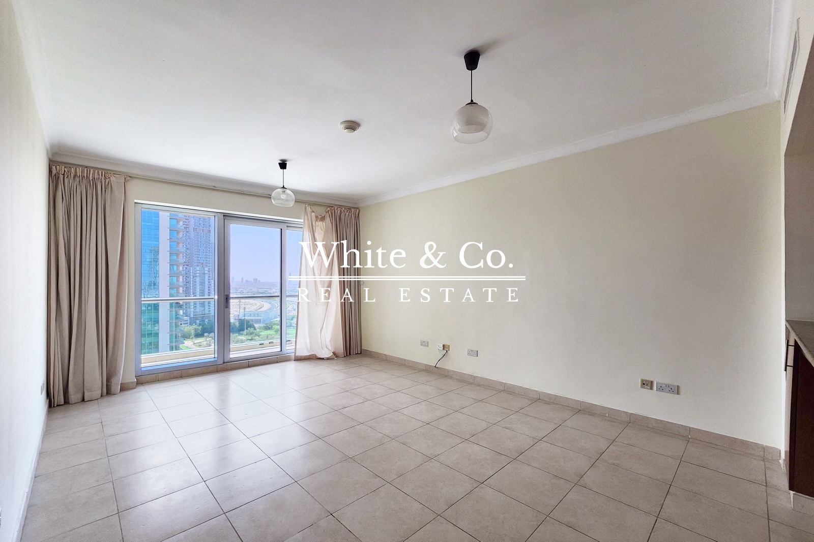 apartment card