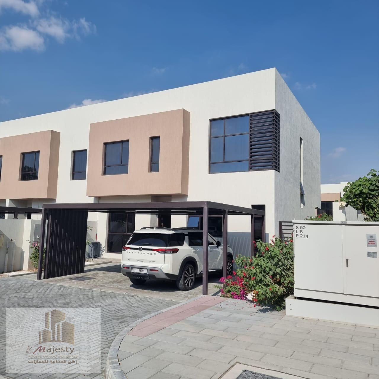 For sale, a villa with 5 rooms in the Nasma Project / Al Siouh / Sharjah Emirate.