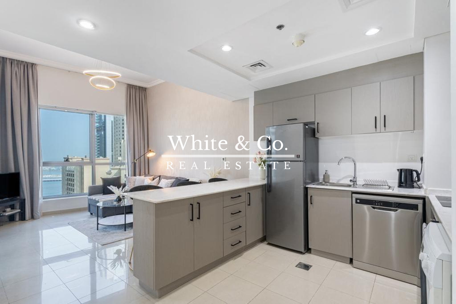 apartment card