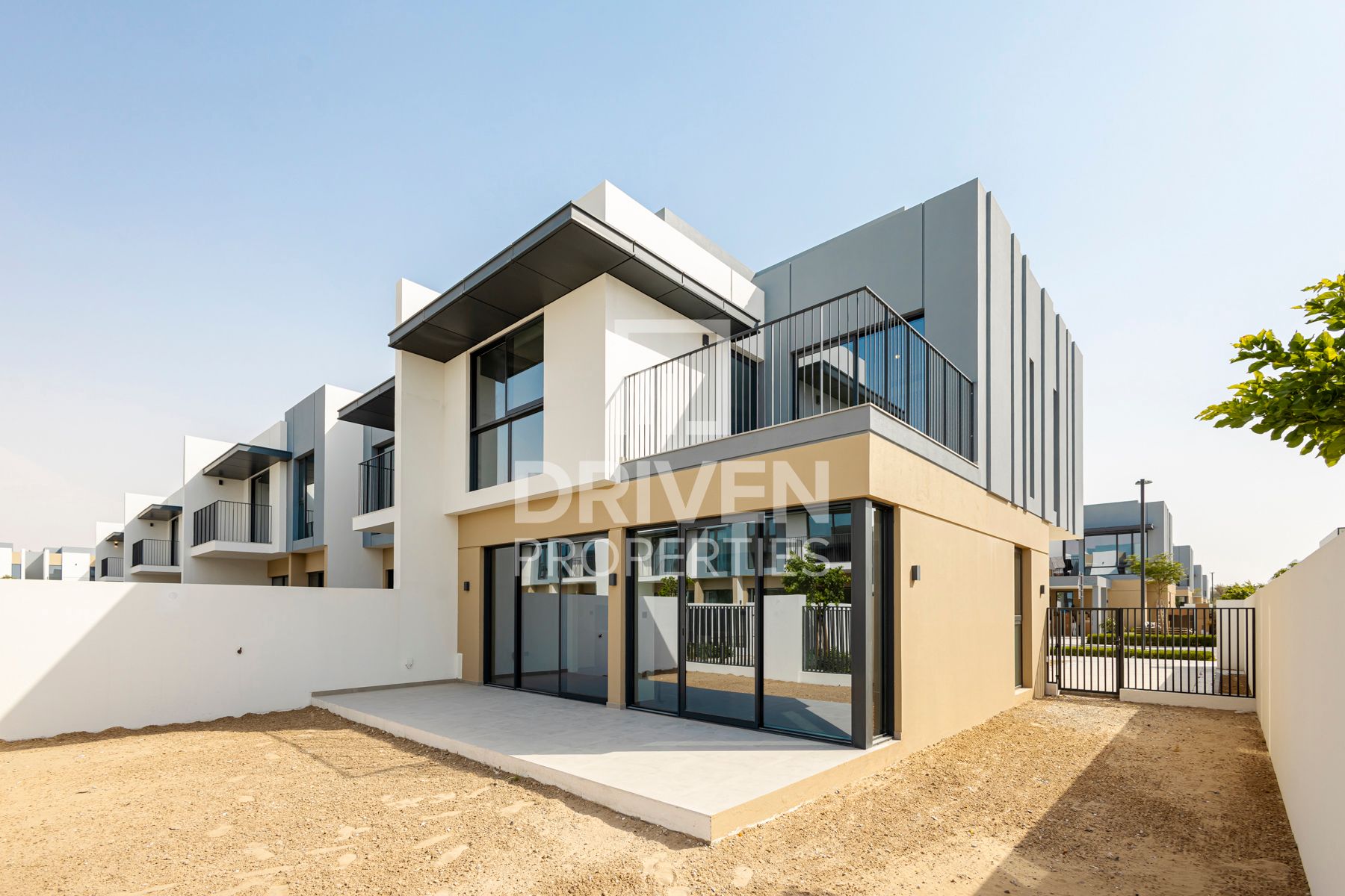 Next to Pool | Opportunity Deal | Modern Design